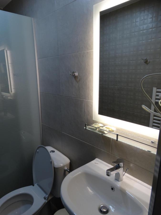 Trifon Zarezan Family Hotel Glavatartsi Eksteriør billede