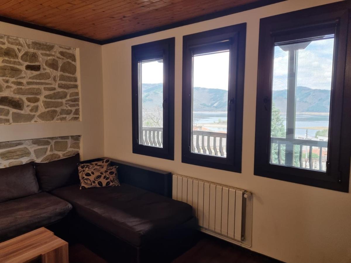 Trifon Zarezan Family Hotel Glavatartsi Eksteriør billede